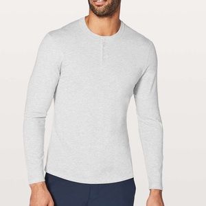 Lululemon 5 Year Basic Long Sleeve Henley in Heathered Core Ultra Light Grey